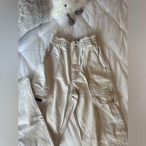 BDG relaxed skate jeans!